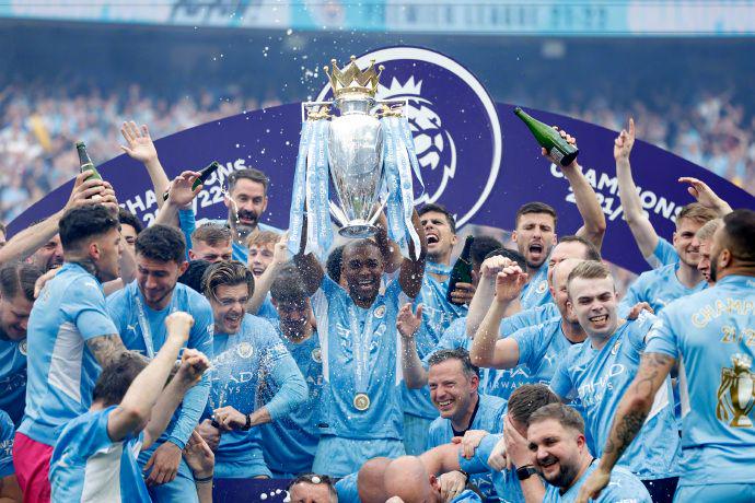 广州主帅战术布置精准（广州主教练战术安排到位）