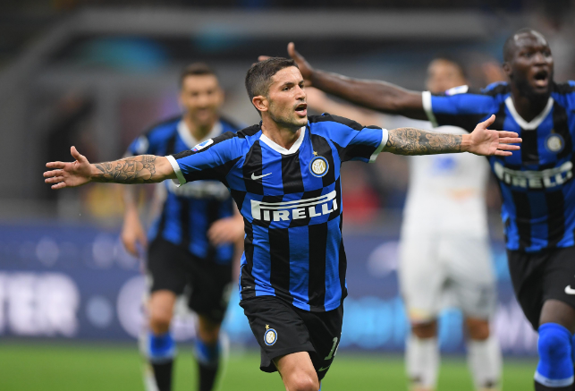 战狼队贡献2射1传！官方：B费当选英超第十五轮最佳球员（对阵狼队2射1传！官方：B费当选英超第15轮最佳球员）