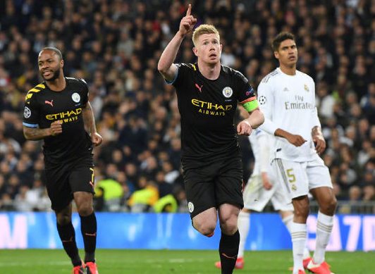 赵鹏：邵佳一人品很不错且性价比高，不行再归化两三个外援（赵鹏称邵佳一人品佳、性价比高，必要时再归化两三名外援）