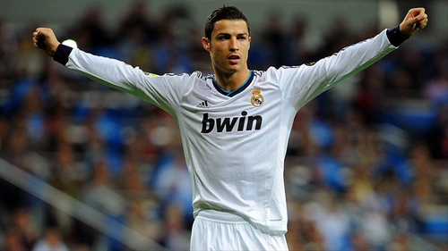 莱万传记作者：拉波尔塔承认，哈维的离开实际上拯救了莱万（传记作者：拉波尔塔坦言哈维离任实则拯救了莱万）