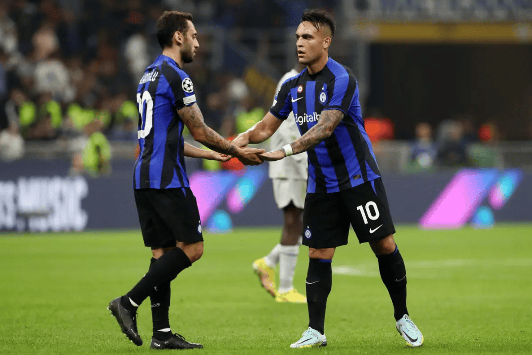 博尼：米兰德比氛围堪比皇马对阵巴萨；我要提升背身持球能力（博尼：米兰德比气氛不逊于皇马对巴萨；我还要提升背身护球能力）