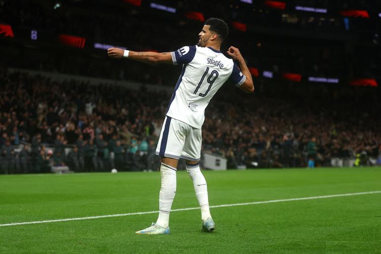 托蒂：有位球迷买年卡只为了看我，知道我不在他直接就不看了（托蒂：有球迷专为我办年卡，我缺席他就不看球了）