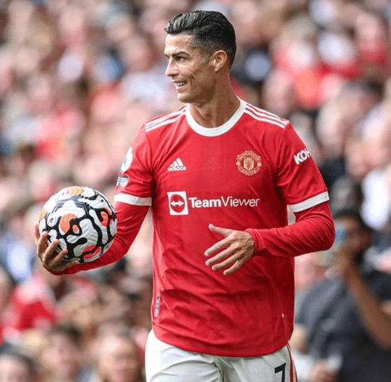 发布仅4个小时后，梅西造访诺坎普社媒动态点赞已突破1000万（上线仅4小时，梅西造访诺坎普社媒帖获赞超1000万）