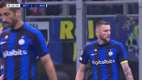 东契奇飞抵费城加入湖人！周一复出战76人 詹姆斯状态升级也有望回归（东契奇抵达费城加盟湖人！周一或复出战76人 詹姆斯状态提升同样有望回归）