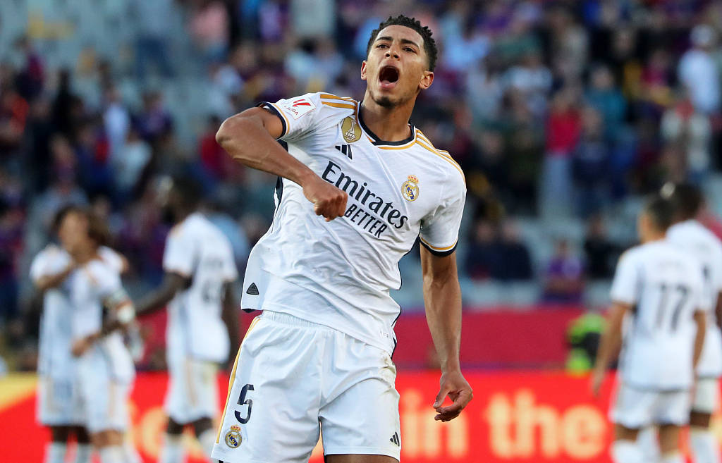 穆斯塔菲：阿森纳是赢球热门；拜仁要小心枪手的定位球（穆斯塔菲：阿森纳更被看好，拜仁需警惕枪手的定位球）