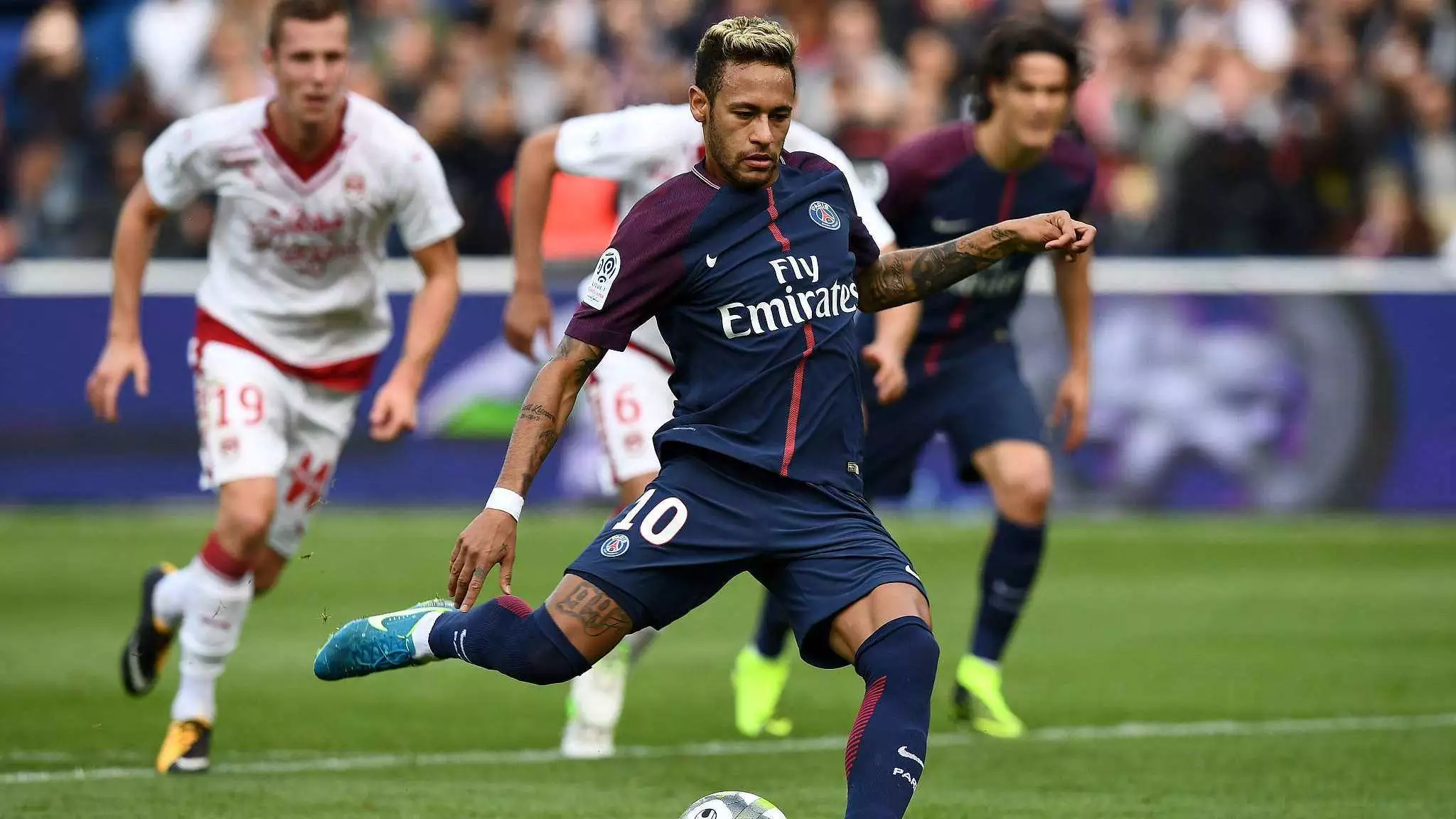 塞内加尔新一期名单：雅克松领衔，姆巴耶、马马杜-萨尔入选（塞内加尔新名单出炉：雅克松领衔，姆巴耶、马马杜-萨尔上榜）