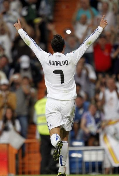 奥尔莫：心情有点复杂，我们本想要赢球和零封（奥尔莫：心情复杂，原本希望赢下比赛并零封对手）